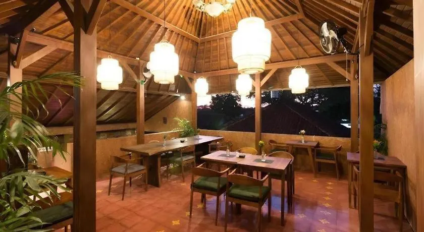 Hadi Poetra Hotel Kuta Lombok 3*,